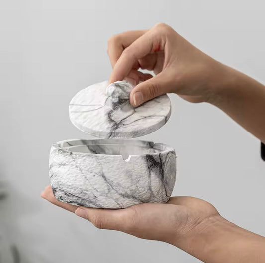 Cinzeiro estilo Europeu - mármore